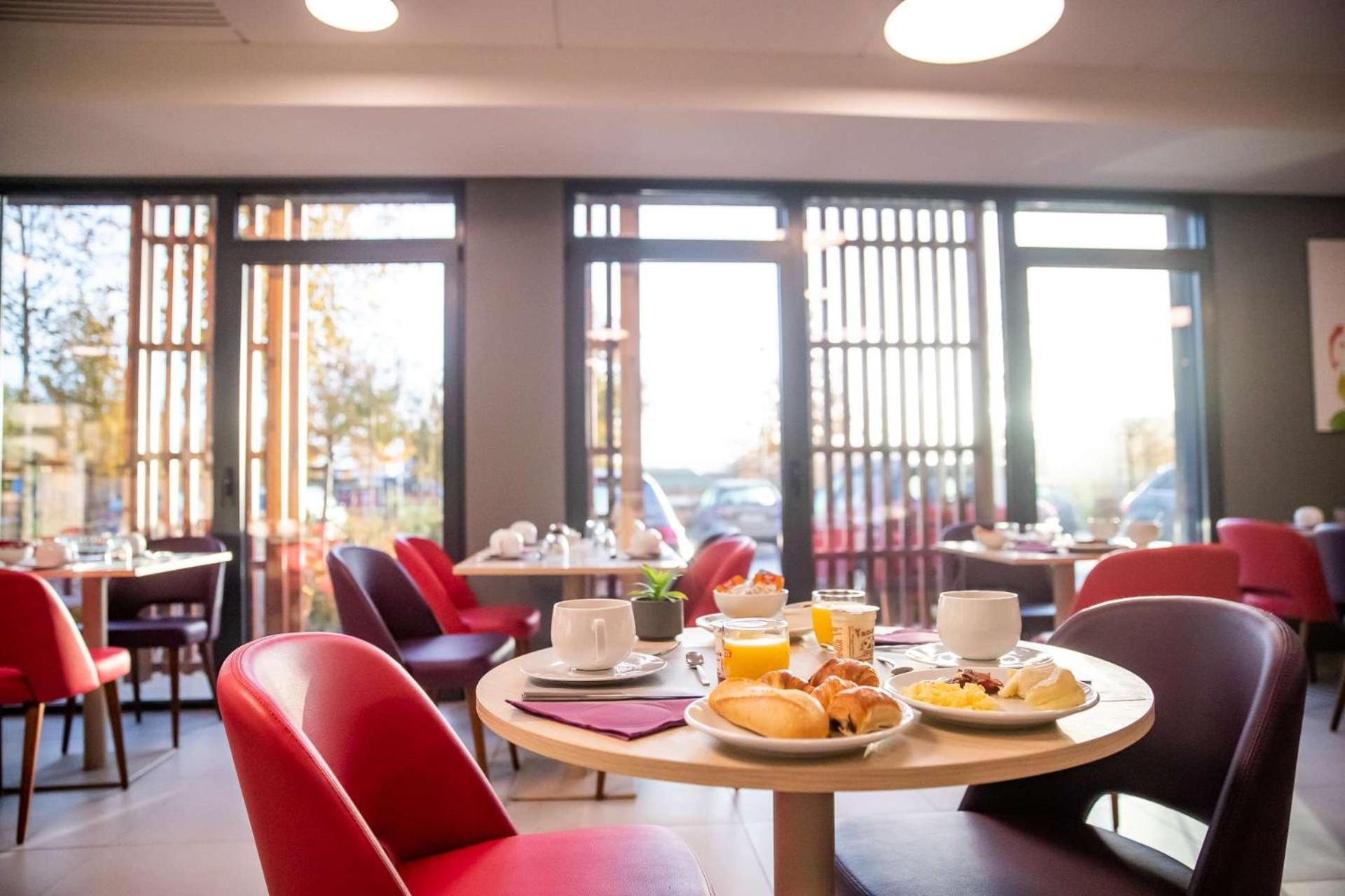 Brit Hotel Eden Spa Онфльор Екстериор снимка