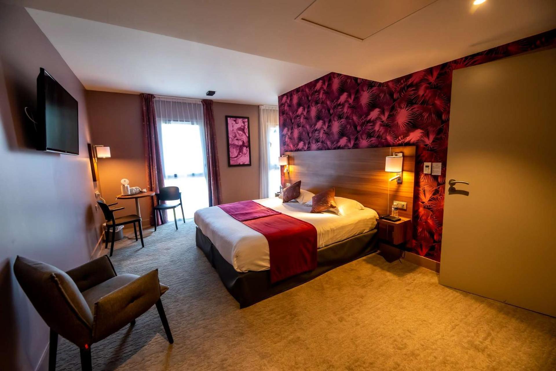 Brit Hotel Eden Spa Онфльор Екстериор снимка