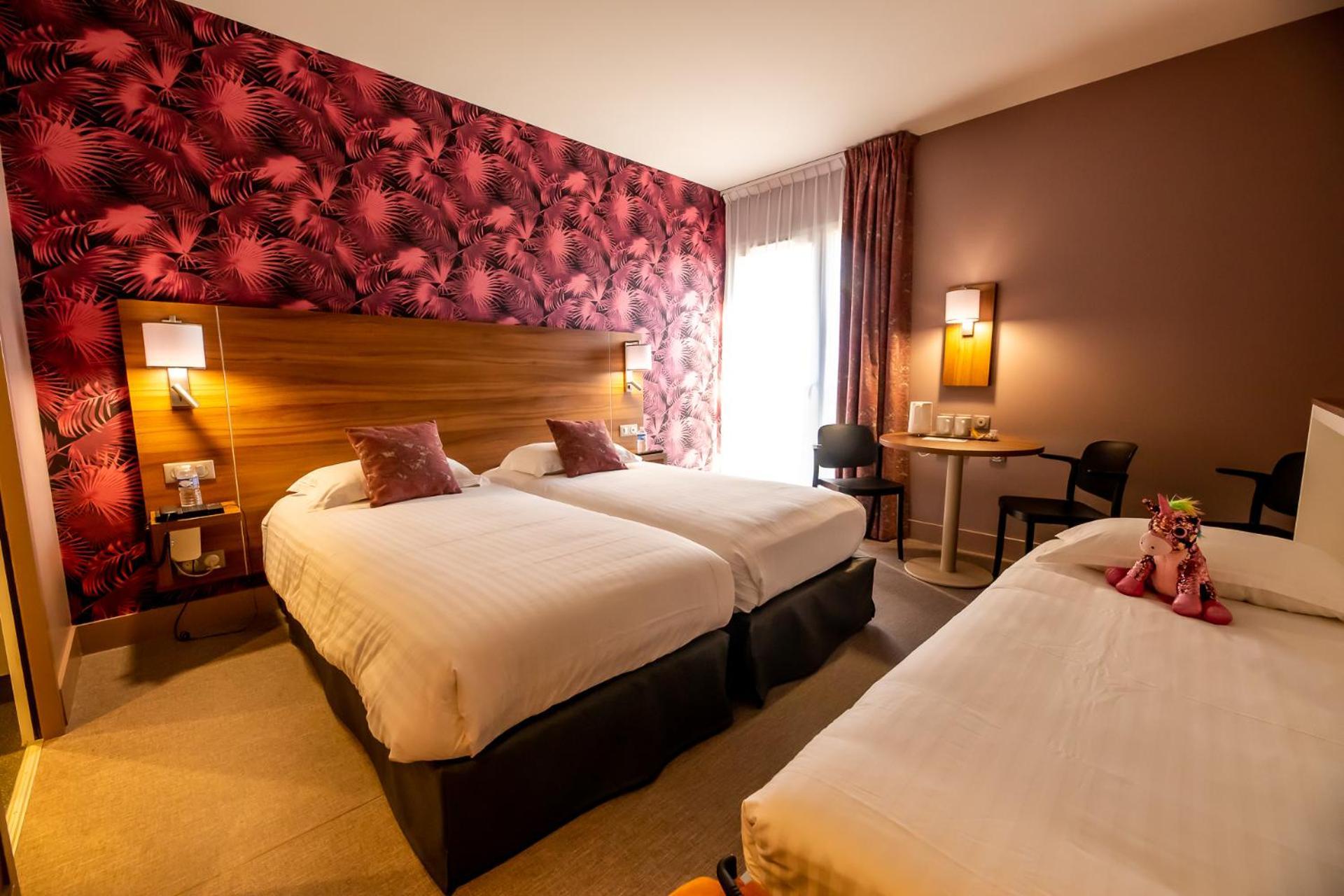 Brit Hotel Eden Spa Онфльор Екстериор снимка